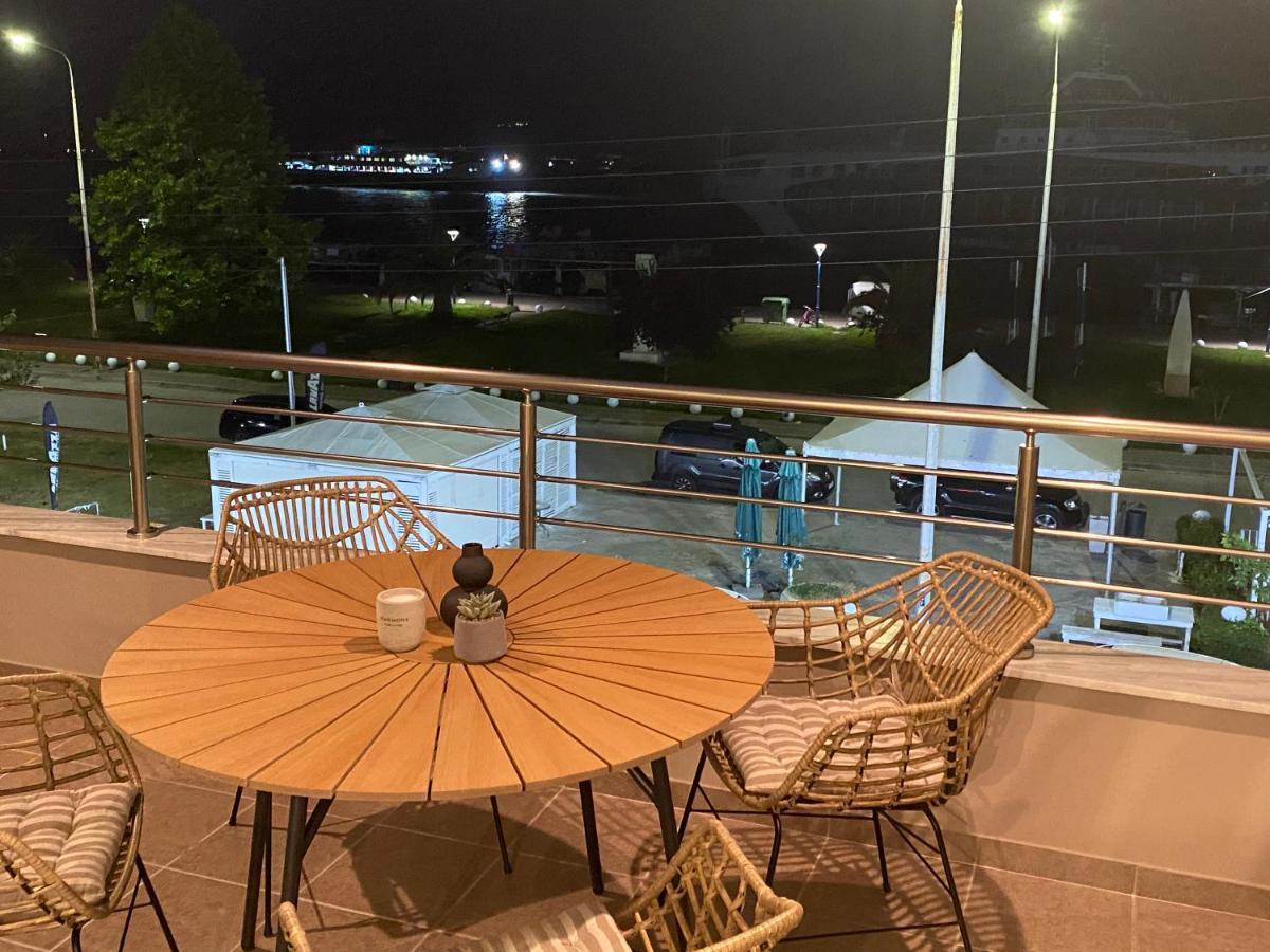 Sea View Apartment Keramoti  Bagian luar foto